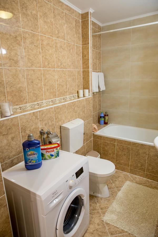 Apartment Studio Milena Subotica Bagian luar foto