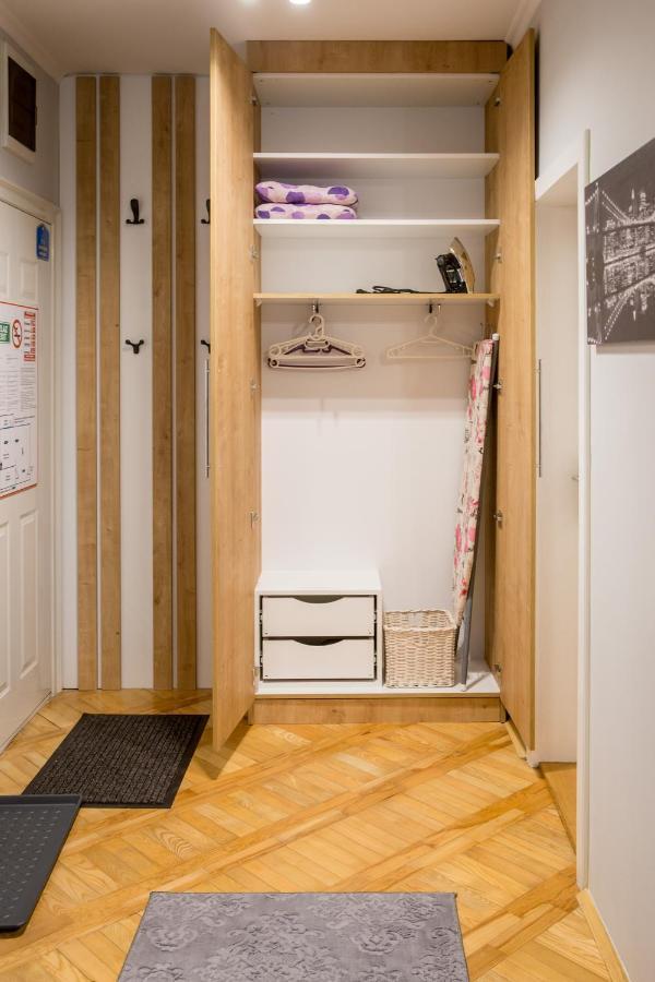 Apartment Studio Milena Subotica Bagian luar foto