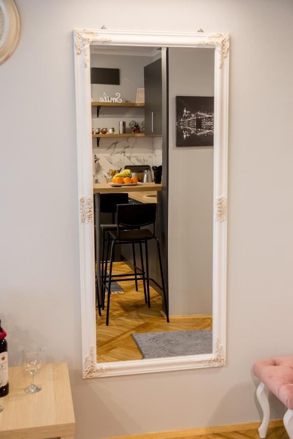 Apartment Studio Milena Subotica Bagian luar foto